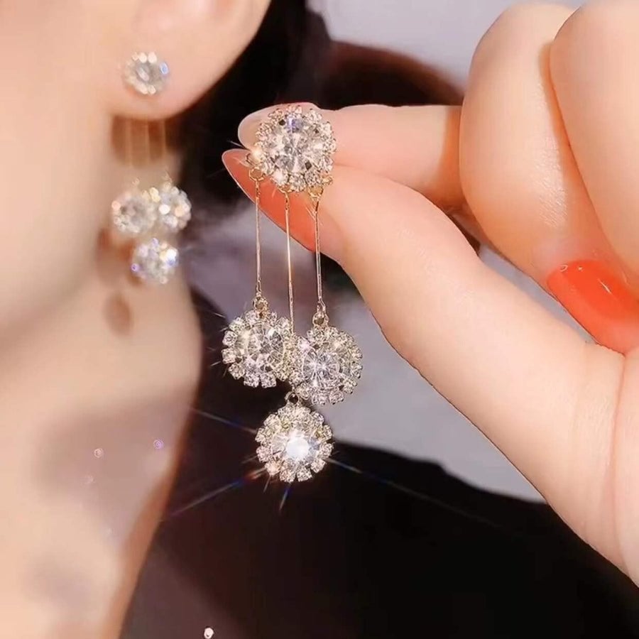 2022 ZIRCON ROUND PETAL EARRINGS