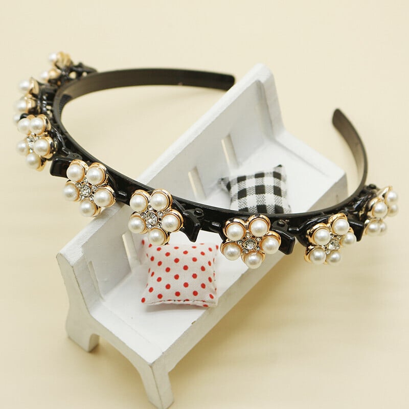 Double Bangs Hairstyle Hairpin